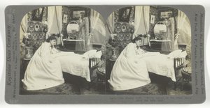 Das leere Kinderbett. Wir sind dem anderen Ufer näher seit das Baby gestorben ist, 1899 von Keystone View Company