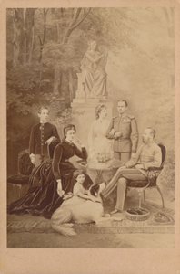 Franz Joseph I. und Elisabeth von Österreich und ihre kaiserliche Familie (Illustration) von L. T. Neumann