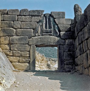Das Tor der Löwen: Stätte der antiken Stadt Mykene, im Peloponnes (1500-1100 v. Chr.) Griechenland von Late Helladic Period Mycenaean