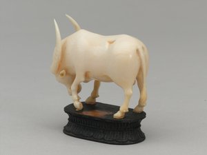 Schwarzer Läufer, Schachfigur, Indien, um 1820 von Leonard Limousin