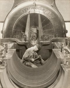 Herz der Turbine von Lewis W. Hine