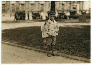 7-jähriger Zeitungsjunge Ferris in Mobile, Alabama, 1914