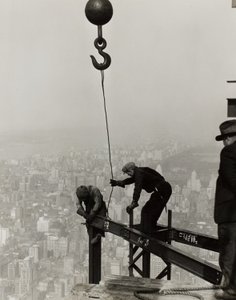 Hoch auf dem Empire State Building, N.Y.