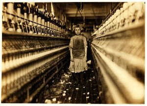 Spinnerin, Globe Cotton Mill, Augusta, Georgia, 1909