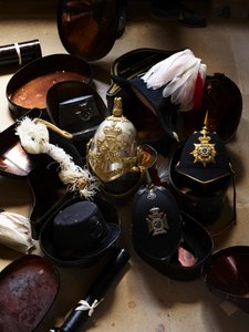 Militärische Kopfbedeckung, Chatsworth House (Foto)
