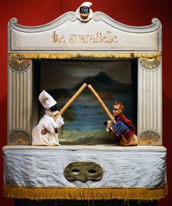 Punch (Pulcinella) und Pasquale Terremoto, Puppen aus dem Maria Imperatrice Guarattelle-Theater, Neapel, Italien von Unbekannt Unbekannt