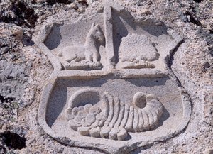 Spanien, Kastilien und León, Mombeltrán, Schloss der Herzöge von Albuquerque, Architektonisches Detail mit Wappen von Unbekannt Unbekannt