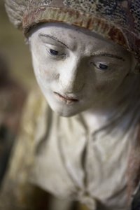 Heilige Frau mit Haube von Ligier Richier