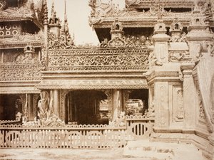 Amerapoora. Ein weiterer Teil des Balkons von Kyoung No. 86 [Maha-too-lo-Bounghian Kyoung]
