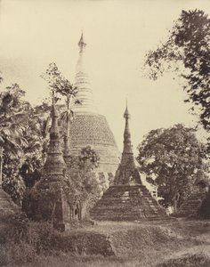 Rangun: Nahansicht der Shwe Dagon Pagode von Linnaeus Tripe
