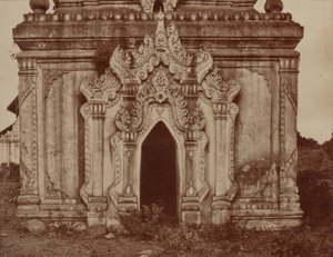 Tsagain Myo: Tür einer kleinen Pagode