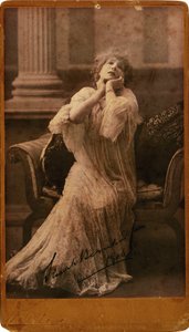 Porträt von Sarah Bernhardt 1844-1923