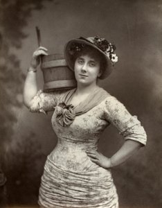 Leonora Braham, britische Opernsängerin und Schauspielerin, 1882