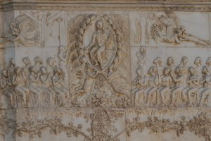 Szenen des Jüngsten Gerichts, Geschichten der Apokalypse, Basreliefs von Lorenzo Maitani (vor 1275-1330) und Assistenten, vierte Säule, Fassade des Doms von Orvieto, Umbrien, Italien