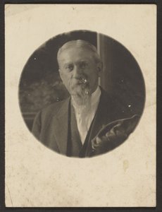 [Mann mit langem Bart] von Louis Fleckenstein