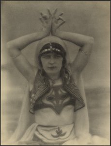 Nautch-Mädchen