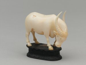 Schwarzer Läufer, Schachfigur, Indien, ca. 1820 von Louis Thomas Bardel