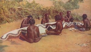 Totemistische Rituale bei den australischen Schwarzen, ca. 1935 von Macmillan Publishers