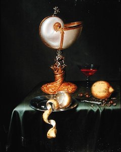 Stillleben mit einem Nautilusbecher