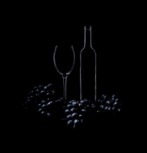 Elegantes Wein-Stillleben