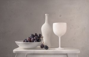 Minimalistische Trauben und Wein