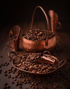 Rustikaler Kupferkaffee von Margareth Perfoncio