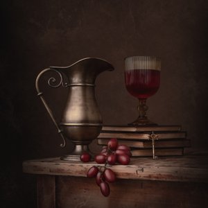 Vintage Wein-Stillleben von Margareth Perfoncio