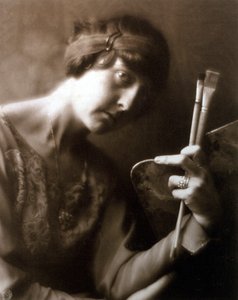 Halbporträt der Malerin Elisabeth Chaplin. Sie hält zwei Pinsel und eine Palette in der linken Hand von Mario Nunes Vais