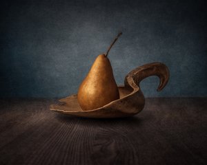 Rustikales Birnen-Stillleben