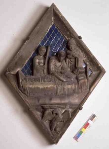 Die Letzten Riten, Reliefkachel vom Campanile