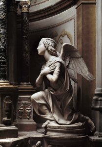 Engel in Anbetung Marmorskulptur von Matteo Civitali (1436-1501) von Matteo Civitali