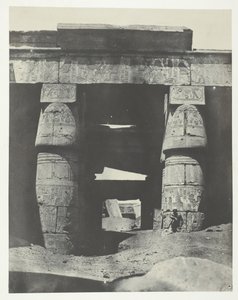 Karnak, Portikus des Tempels von Khons, Theben, 1849-51, gedruckt 1852