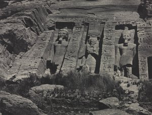 Südlicher Teil des in den Fels gehauenen Tempels von Hathor, Abu Simbel