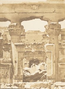 Tempel von Kalabcheh - Zwischen medialen Säulen des Pronaos, 8. April 1850 von Maxime Du Camp