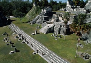 Tikal nördliche Akropolis, 7. bis 8. Jahrhundert