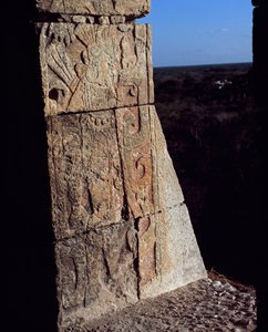 (Detail) eines Frieses eines Kriegers, El Castillo