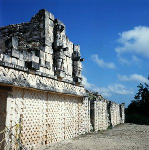 Detail der hinteren Fassade des Palastes der Masken, Spätklassische Periode (600-900 n. Chr.)