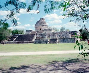 Präkolumbische Zivilisation: Blick auf die Stätte von Chichen Itza in der Region Yucatan