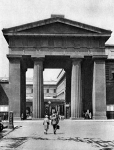 Der dorische Bogen zum Euston-Bahnhof, London, 1926-1927