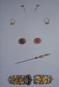 Merowingische Kunst: Set der Königin der Franken Arnegonde oder Aregonde, circa 570