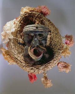 Kostümmaske für das mexikanische jährliche Fest Guelaguetza von Mexican School
