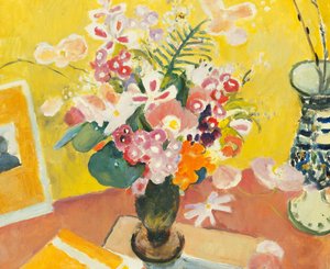 Frühlingsblumen in einer Vase