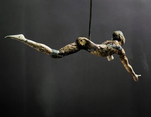 Akrobat (auch genannt Der Stierspringer), Elfenbeinfigur