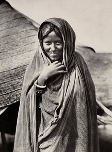 „Ein Imperium aufbauen“ im faschistischen Zeitalter: eine Frau aus dem Habab Stamm, 09/05/1936
