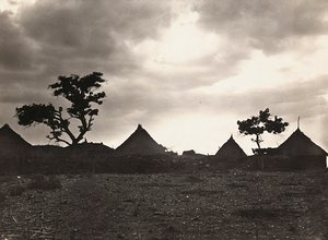 „Ein Imperium aufbauen“ im faschistischen Zeitalter: Sonnenuntergang in Mai Zaghenà, 09/05/1936