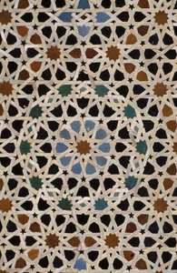 Bou Inania Madrasa, Zellij-Fliesenarbeit