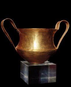 Mykenische Kunst: Goldkantharos aus einem der königlichen Gräber der Nekropole von Mykene