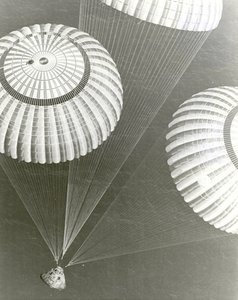 Apollo 17 - NASA, 1972 von NASA Images