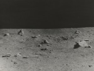 Mondoberfläche fotografiert von Surveyor V, 1967 von NASA Images