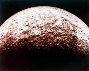 Oberfläche des Planeten Merkur